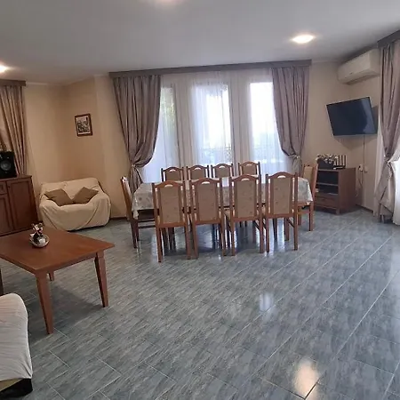 дечкони Ваканционна къща Каварна