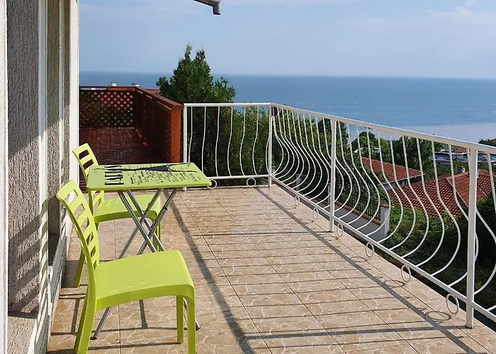 Case de vacanță Dechkoni